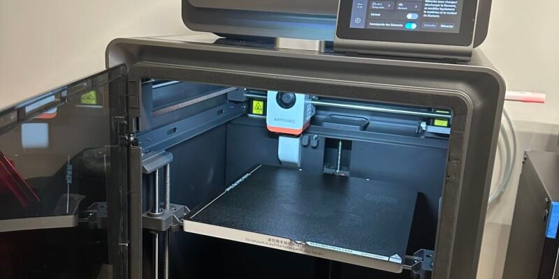 Anycubic Kobra S1 Combo, le test de l’imprimante 3D fermée et multi-couleurs
